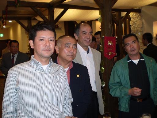 The OGKK year-end party of '09 沖縄剛柔流空手道協会忘年会 その1 — 写真 3