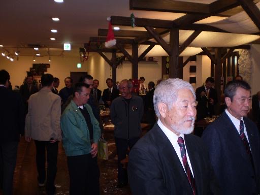 The OGKK year-end party of '09 沖縄剛柔流空手道協会忘年会 その2 — 写真 5