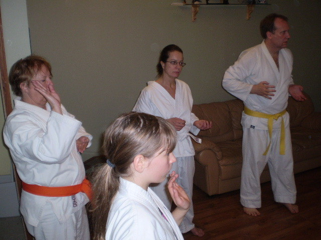 ポールさんの空手道場 Visit to Paul san's dojo in Bracebridge — 写真 12