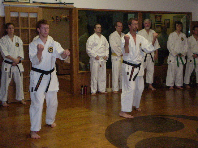 ポールさんの空手道場 Visit to Paul san's dojo in Bracebridge — 写真 23
