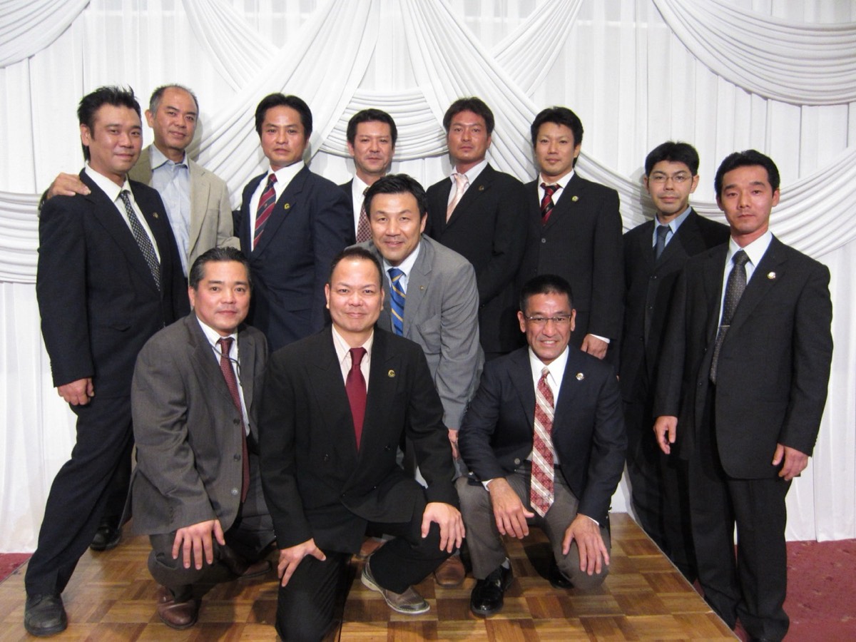 平成22年度剛柔流協会忘年会 — 写真 3