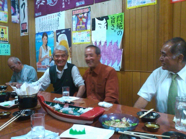 平成22年12月17日 嶺井道場忘年会 — 写真 6