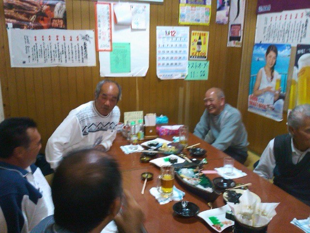 平成22年12月17日 嶺井道場忘年会 — 写真 7