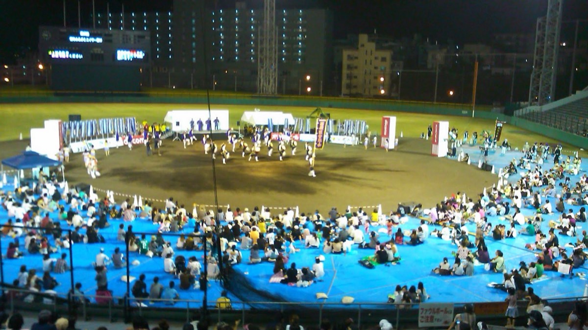 津波古棒術保存会 第47回青年ふるさとエイサー — 写真 5